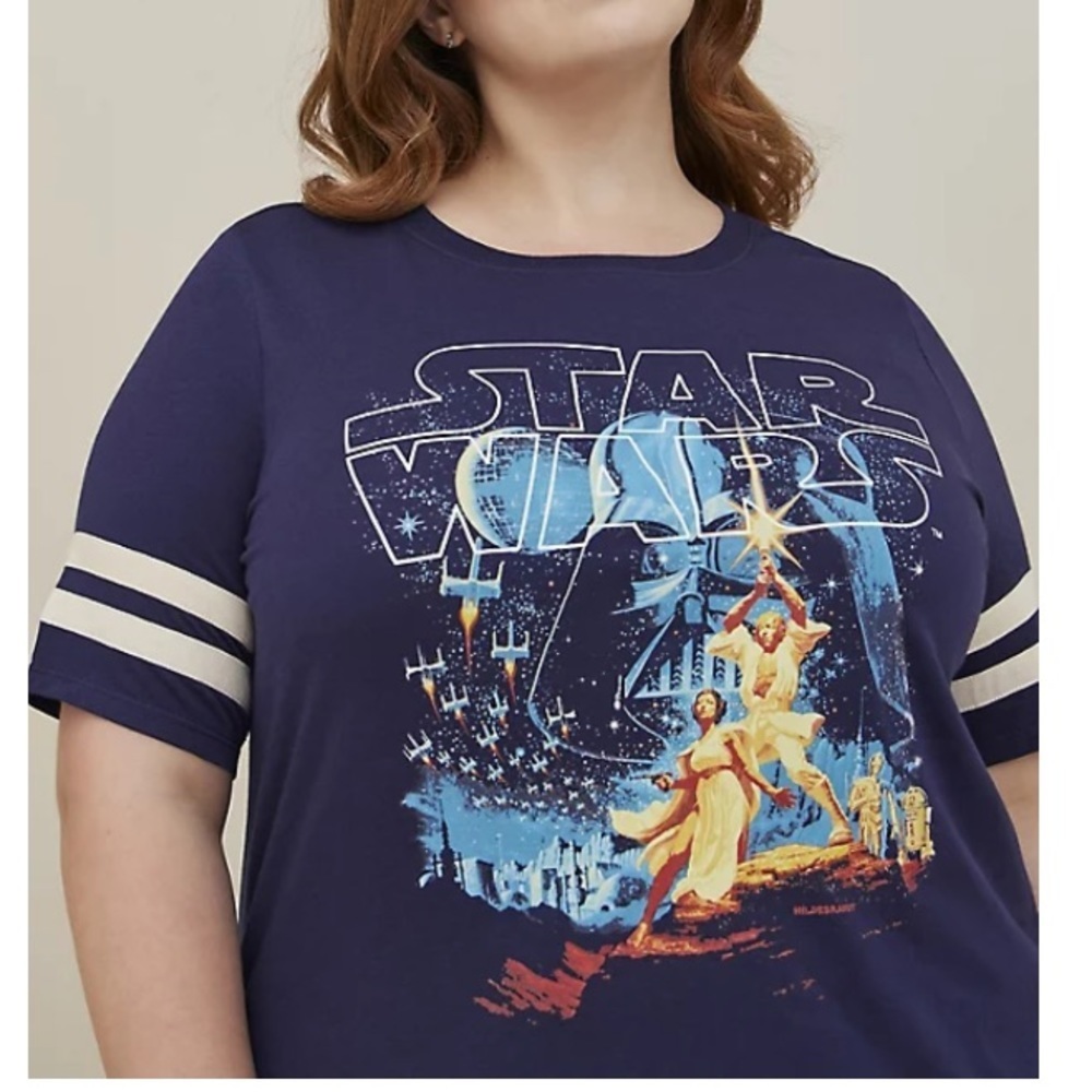 TORRID NWT STAR WARS CLASSIC FIT FOOTBALL TEE - HERITAGE COTTON NAVY BLUE - Picture 1 of 5
